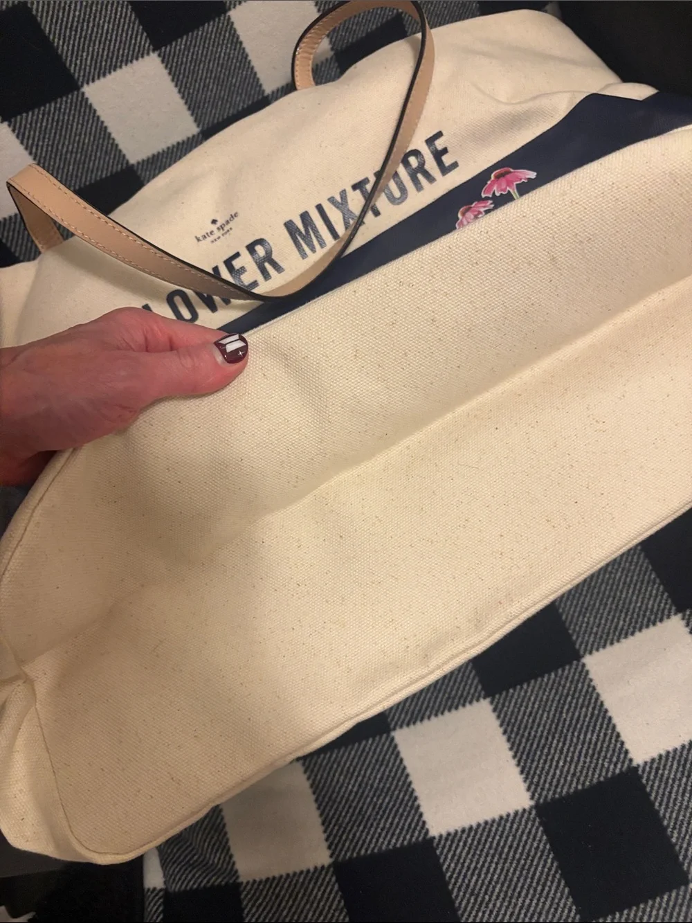 kate spade pristine so